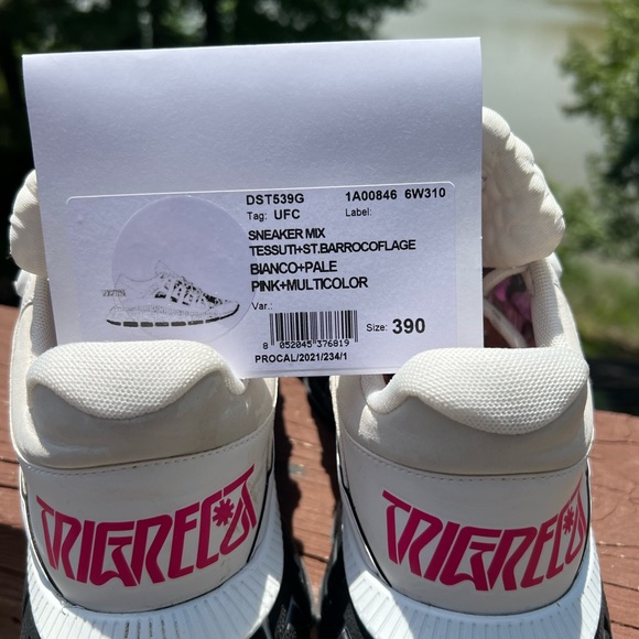 Authentic Versace TRIGRECA sneaker - Picture 8 of 13